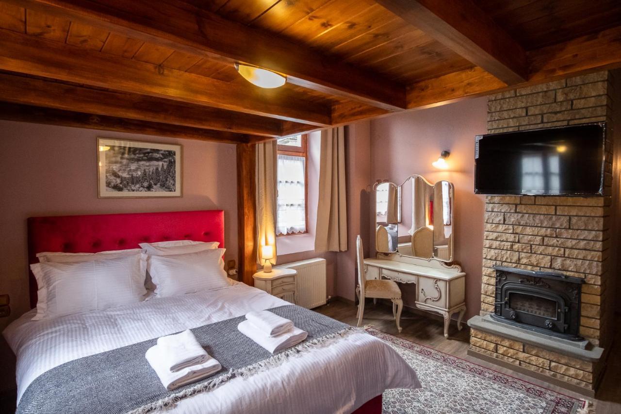 The Old School Boutique Hotel Sirako Exteriér fotografie