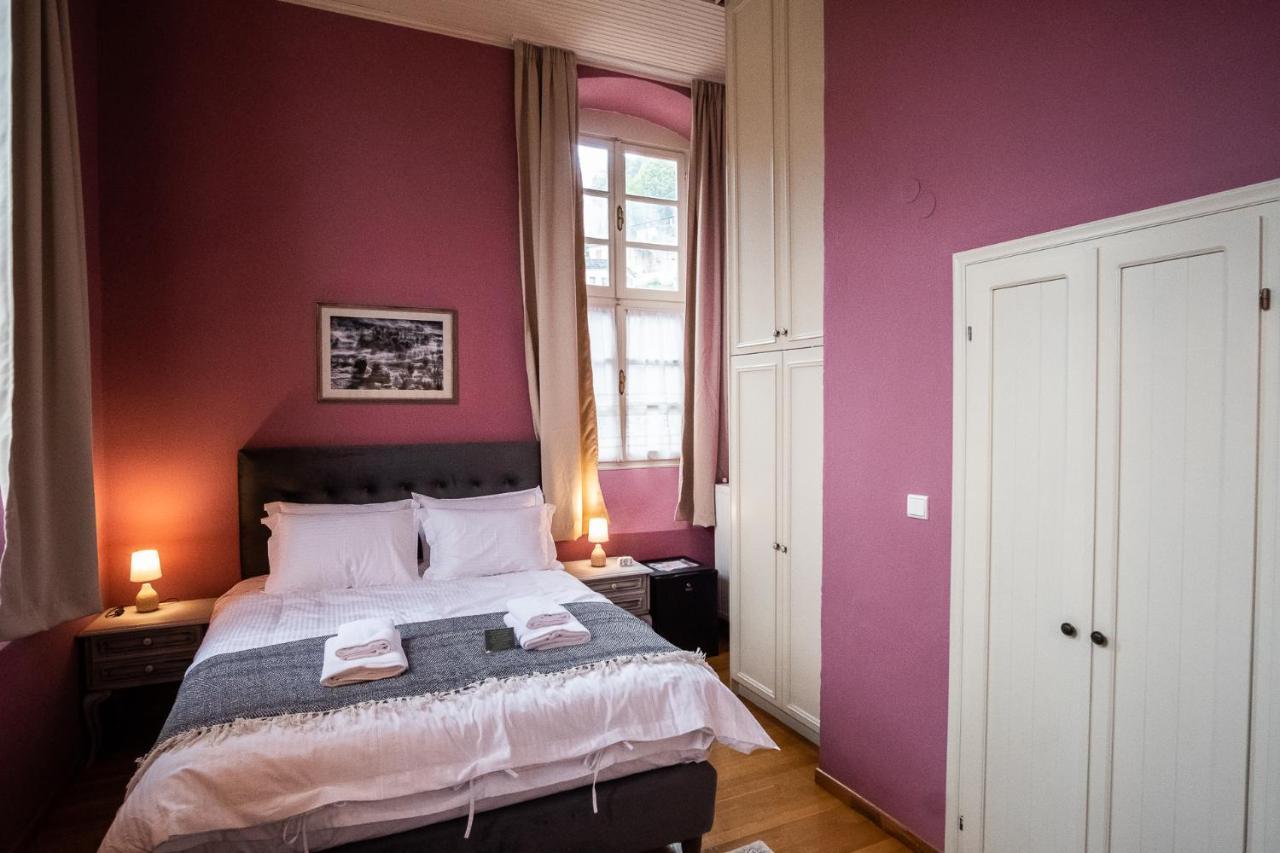The Old School Boutique Hotel Sirako Exteriér fotografie