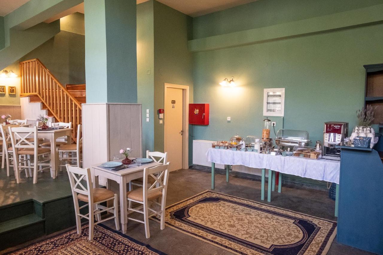 The Old School Boutique Hotel Sirako Exteriér fotografie