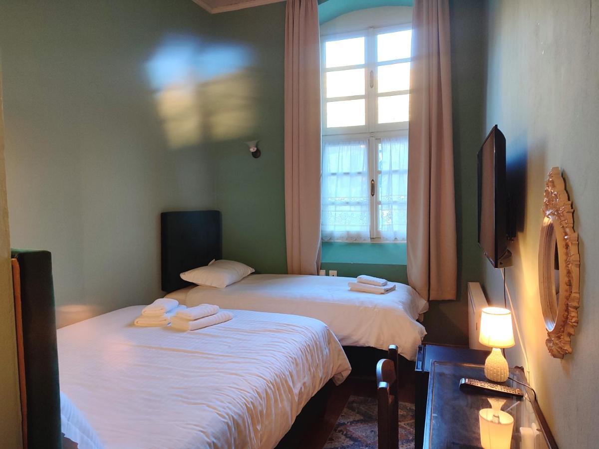 The Old School Boutique Hotel Sirako Exteriér fotografie